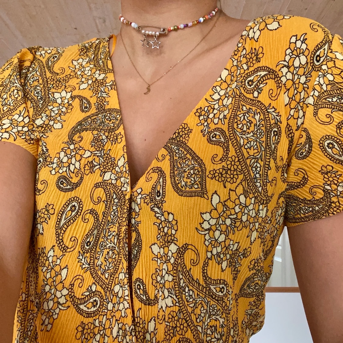 Blus från Gina Tricot