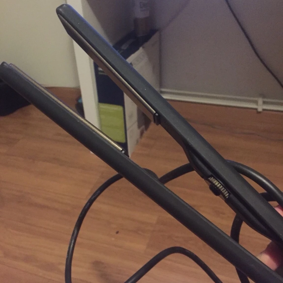 Britney Spears plattång svart  - 91