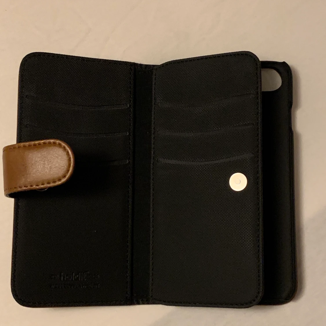 Plånboksskal från Holdit - 90