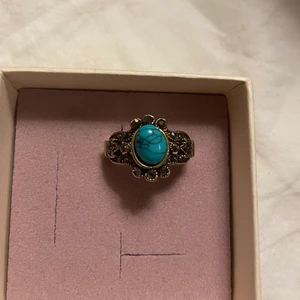 Ring - Säljer denna vackra ringen från Irak. Köparen står för frakten💕💕