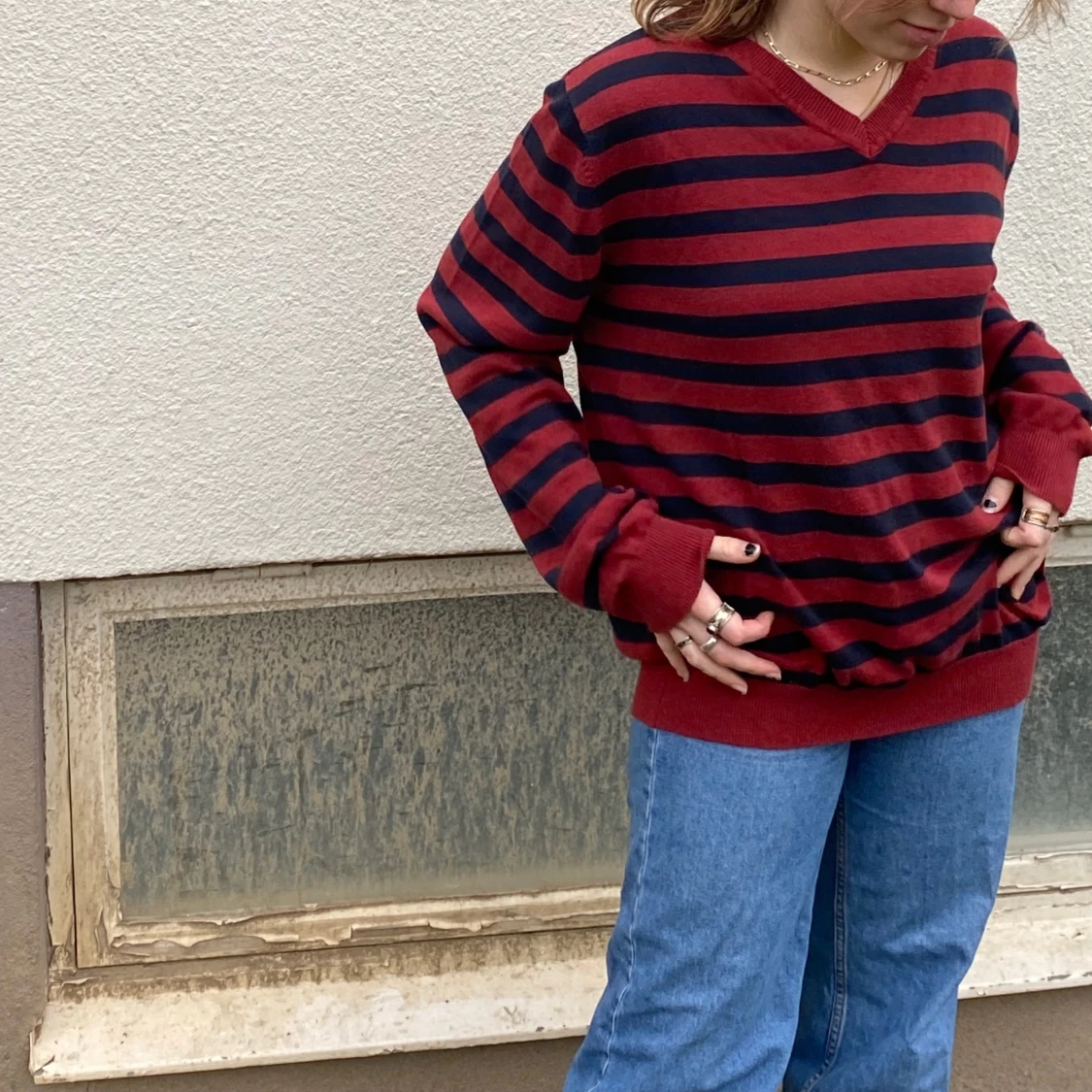 Randig röd stickad tröja  - 90