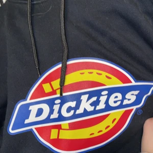 Dickies hoodie - Storlek Medium, fint skick knappt använd 