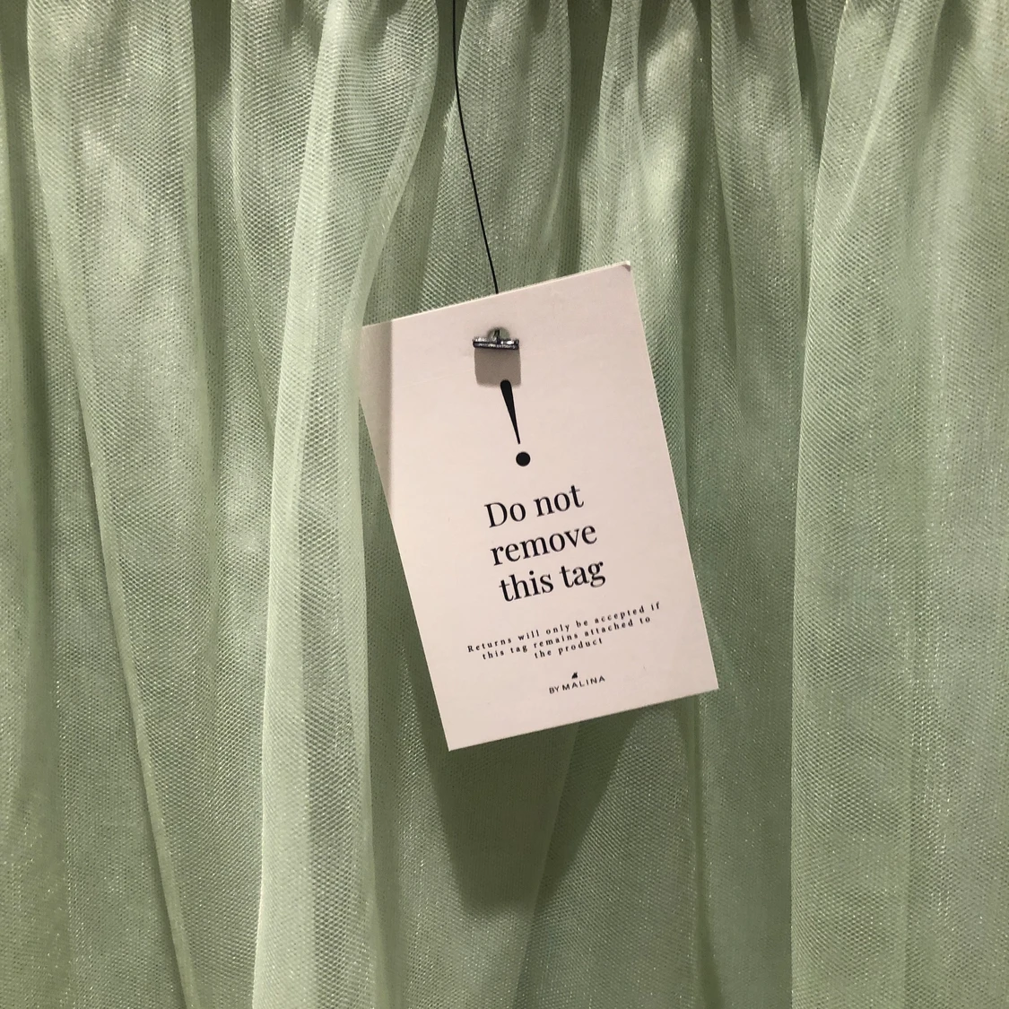 Oanvänd By Malina klänning - 91