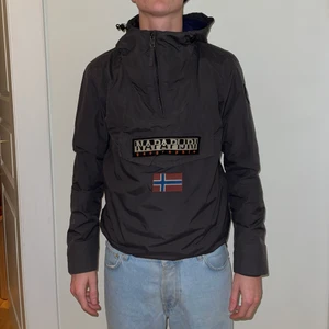 Napapirji anorak - Nyskick. Storlek M