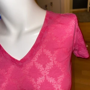 Odd Molly  - T-shirt från märket odd molly