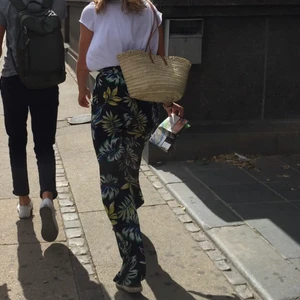 Byxa - Ett par superfina sommarbyxor från zara