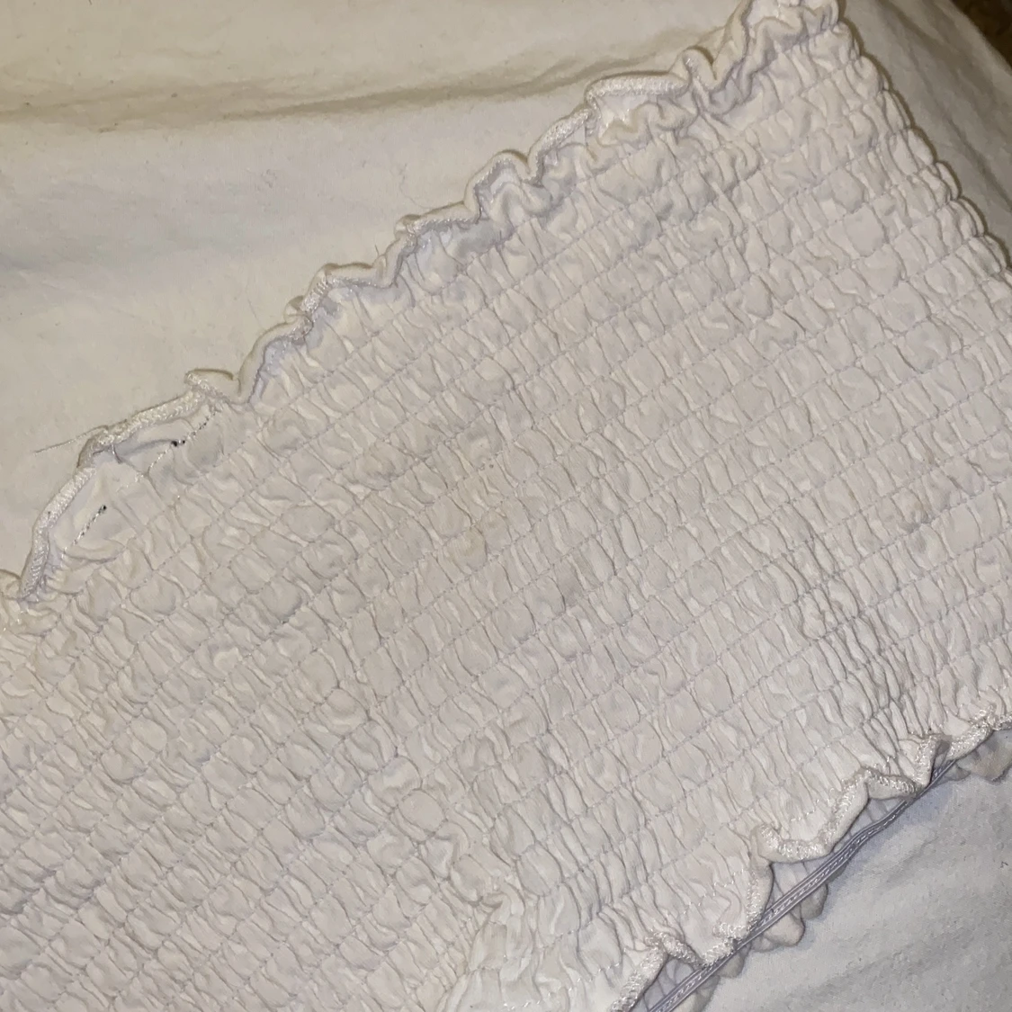 Liten vit topp  - 91