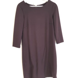 Klänning vinröd - Något varmare klänning som passar perfekt till både jul och sommar