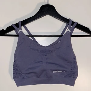 Sport-bh från Gymshark  - Säljer min fina sport-bh från Gymshark - fint skick!💜