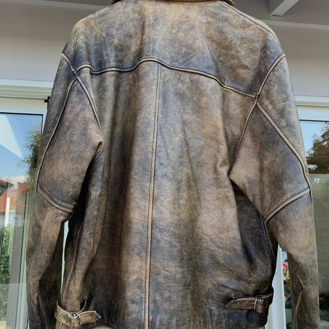 Skinnjacka/läderjacka   - 90