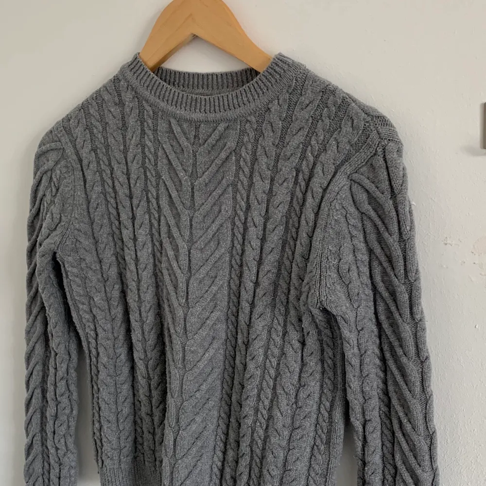Grey sweater Bershka size S. Hoodies.