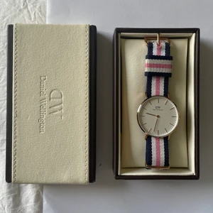 Daniel Wellington  - Daniel Wellington Classic Southampton klocka💕 Helt ny! Nypris: 1400 kr 