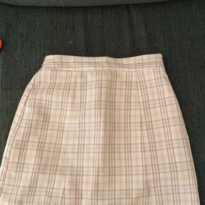 Kjol - Fin kjol i bra skick, storlek S från new yorker💗köper står för frakten