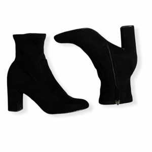 Steve Madden Avenue - Säljer mina fina skor från Steve Madden. Använd ett fåtal gånger,så varan är i bra skick.  Storlek: 40 