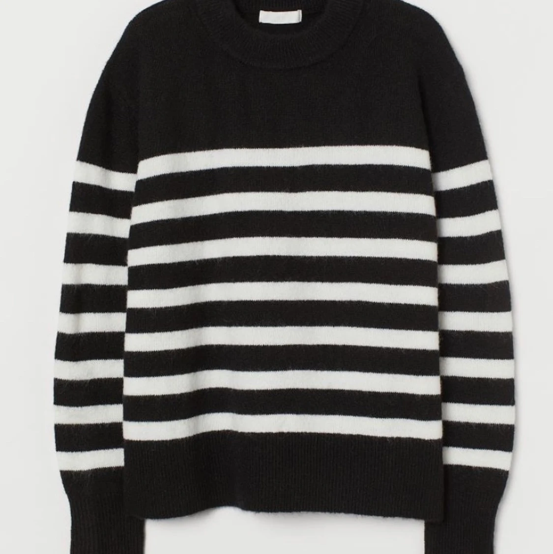 Stickad randig tröja 