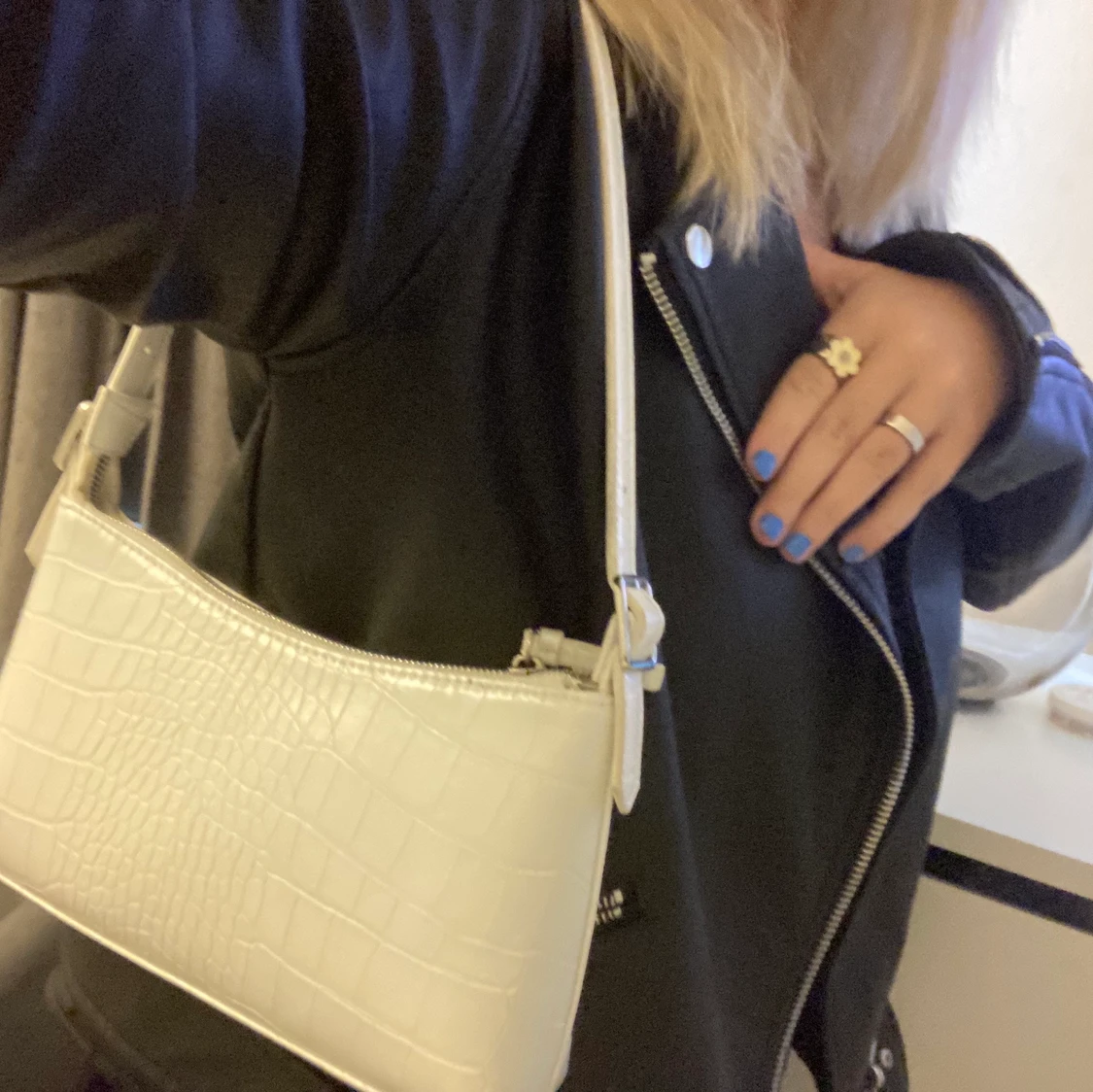 vit väska - 90