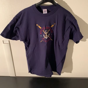 South beach T-Shirt - Cool t-shirt från florida. Bra skick och en allmänt bra tshirt. Skriv om det är något du undrar om 