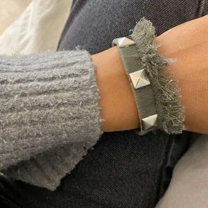 Nitarmband - Fransigt nitarmband💕