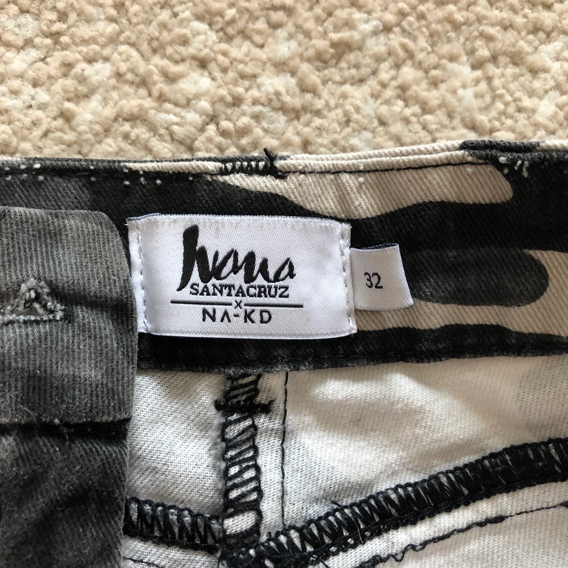 Militärbyxor NA-KD - 91