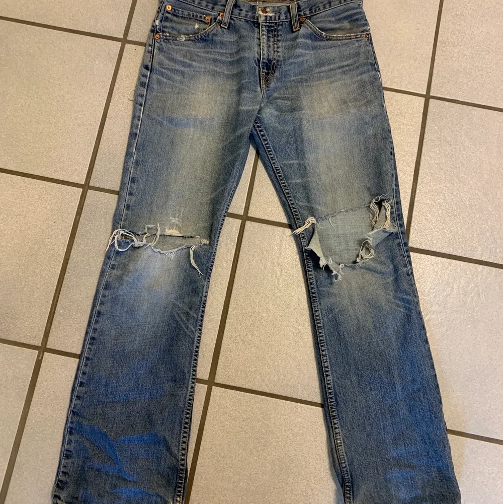 Sjukt Clean Levis jeans storlek 32. Jeans & Byxor.