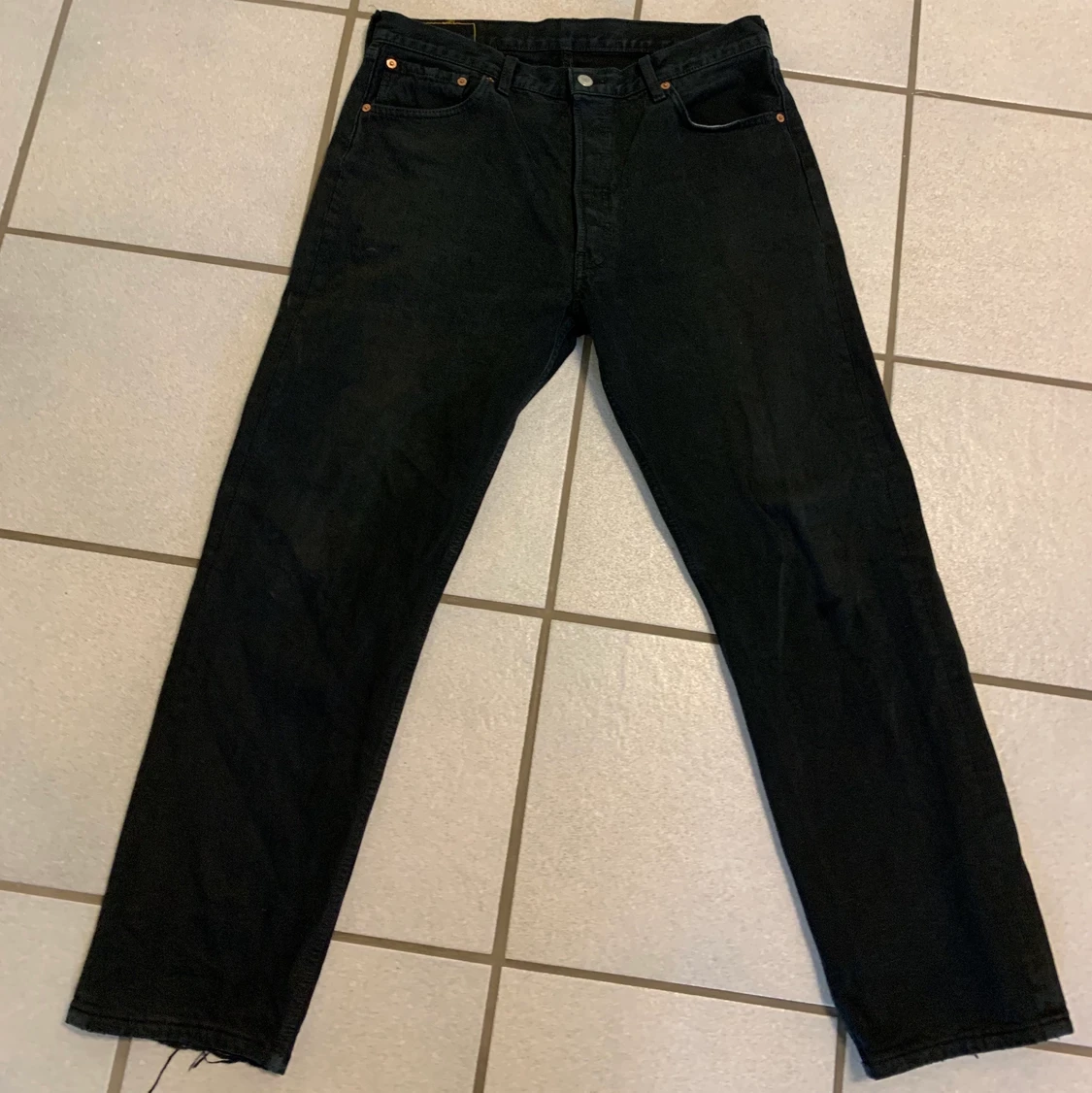 Baggy Levi’s jeans 