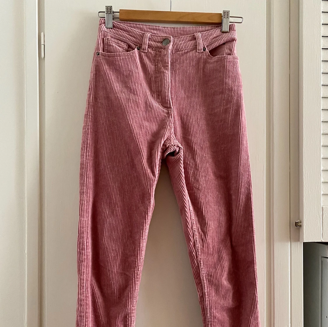 Rosa manchesterbyxor