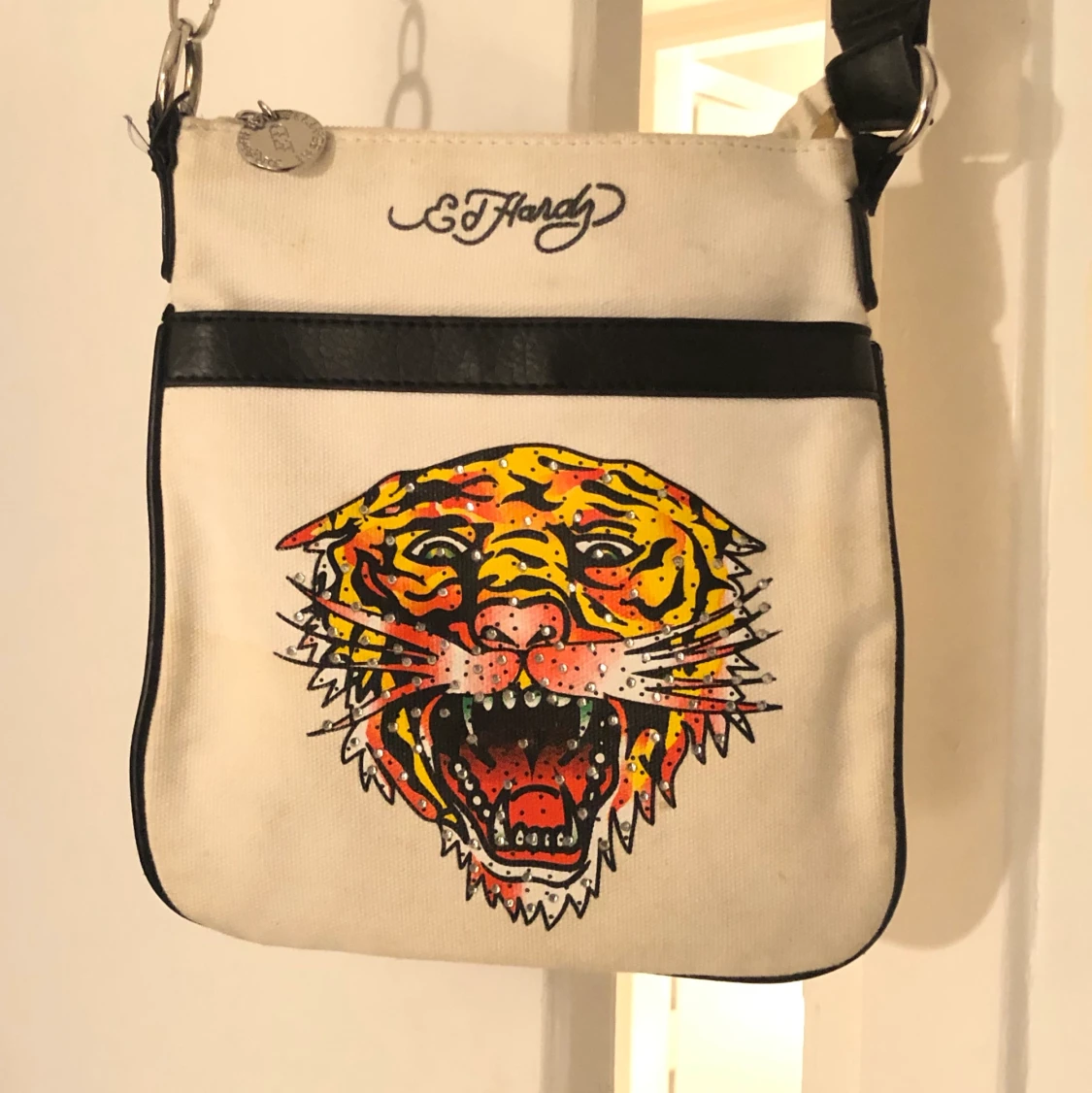 Ed Hardy väska med rhinestones - 90