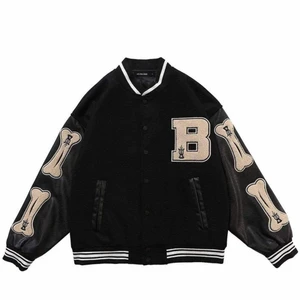 Vår jacka - Intressekoll på den här inprincip oanvända vår jackan💕