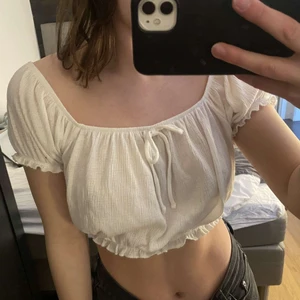 Sommar topp - Finaste sommar toppen med rosett