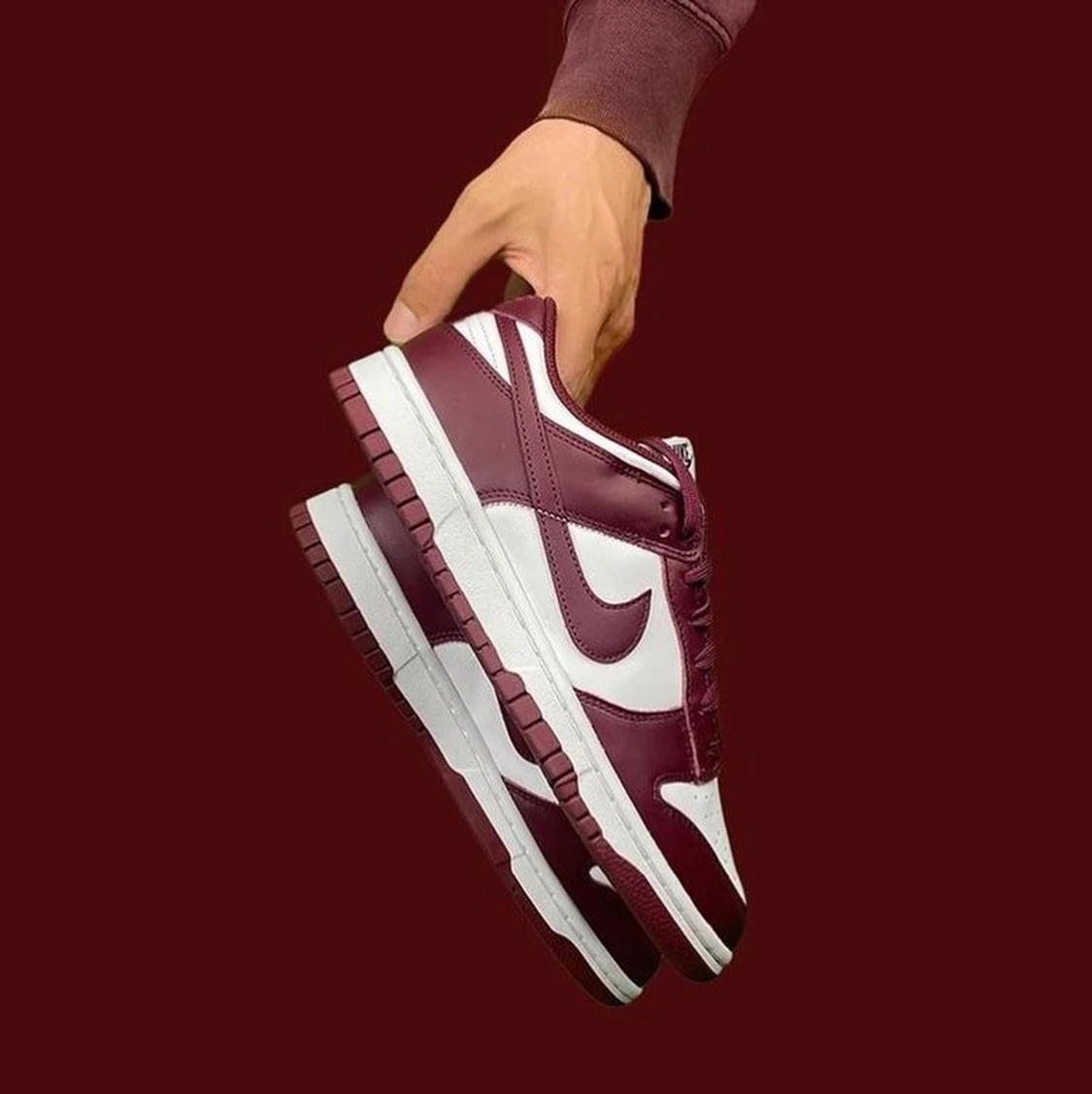 NIKE DUNK LOW BORDEAUX 🍇 - 90