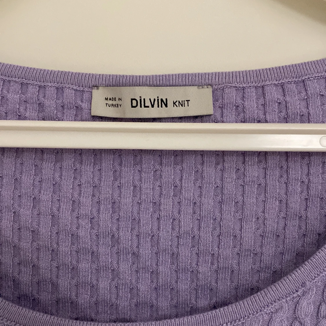 Croppad lila tröja  - 90
