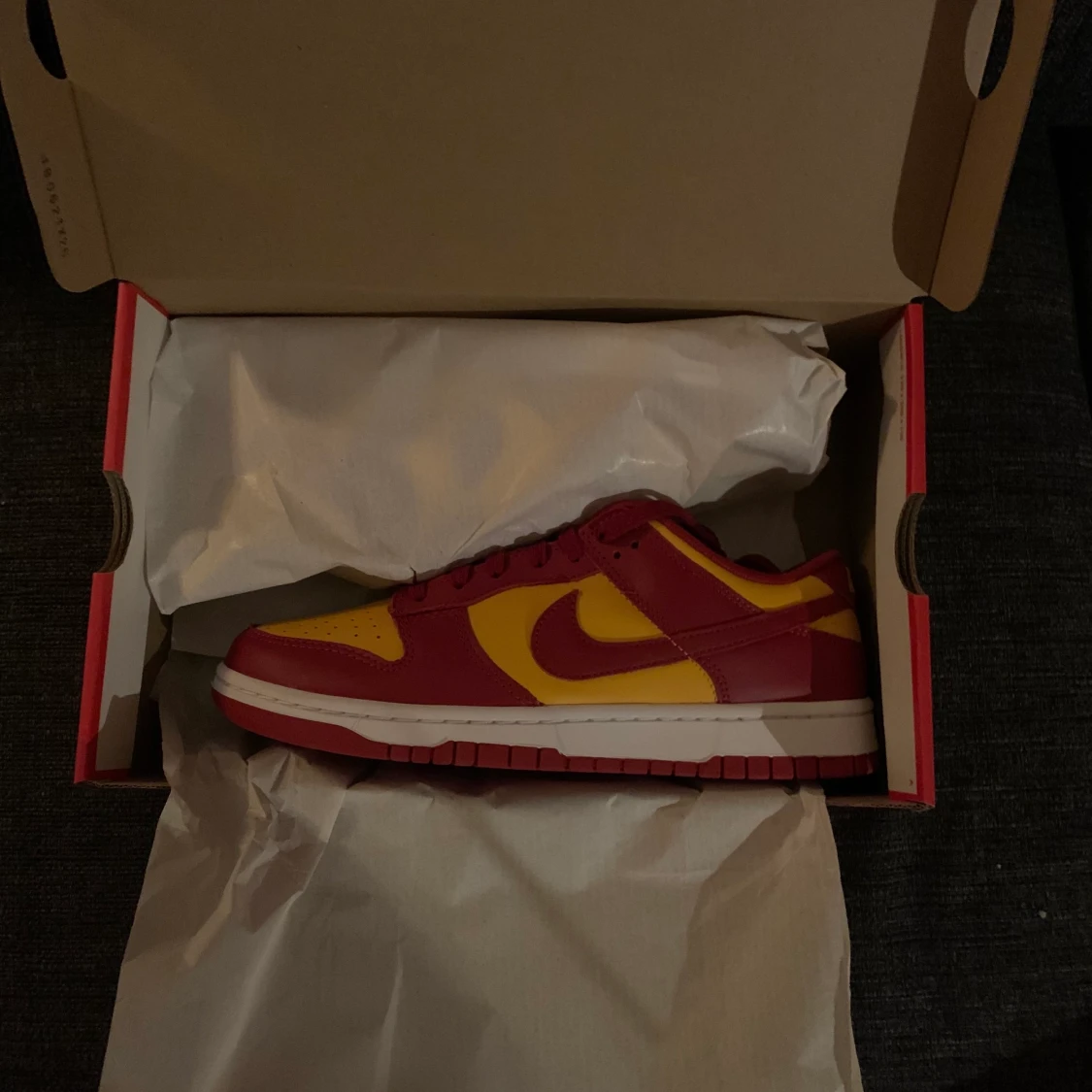 Nike Dunk Low Midas Gold strl 42,5 - 90
