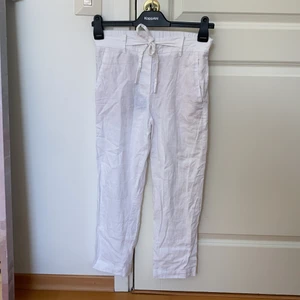 Supersnygga linnebyxor XS - Trendiga linnebyxor från mango i storlek XS med snörning i midjan 