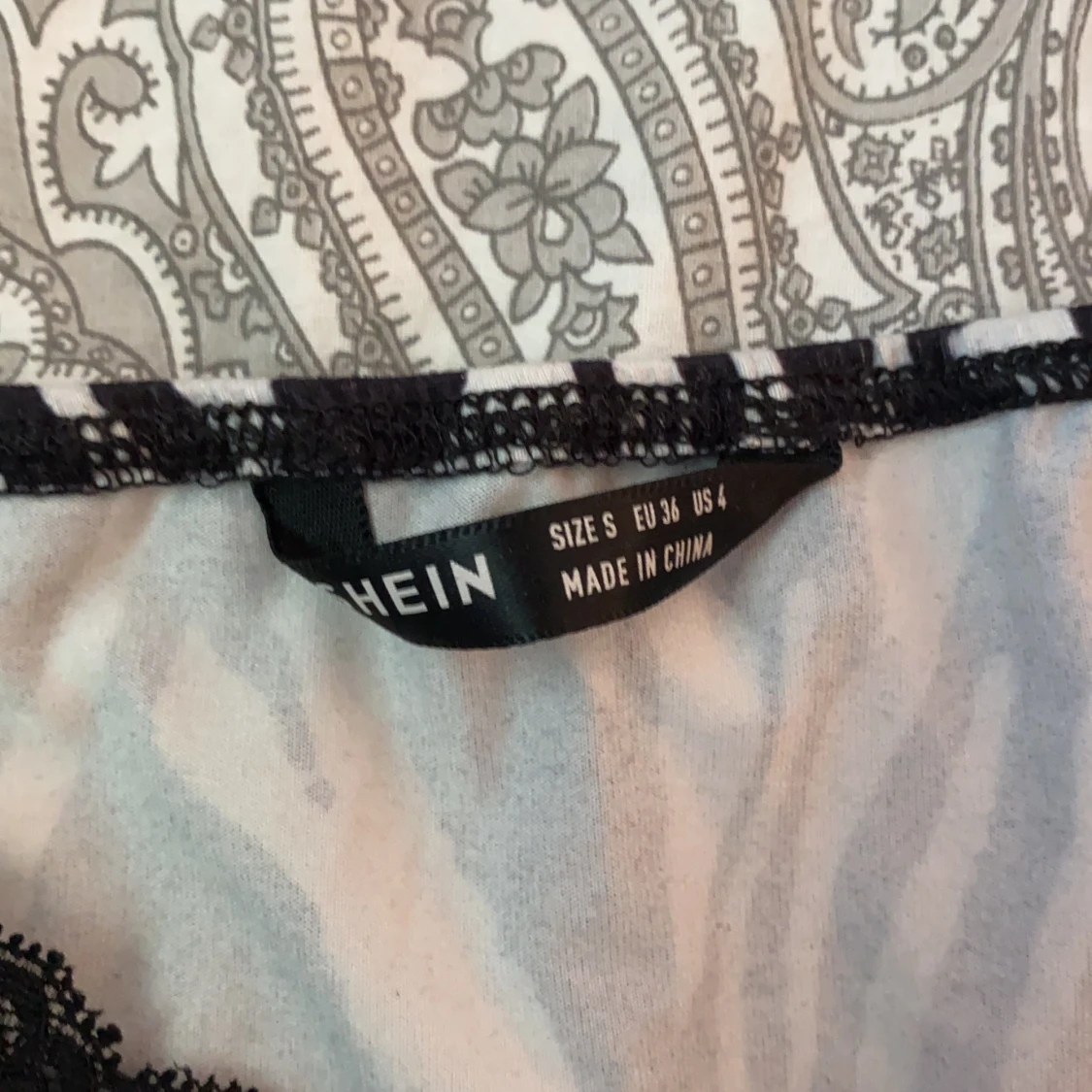 Zebra mönstrat linne 