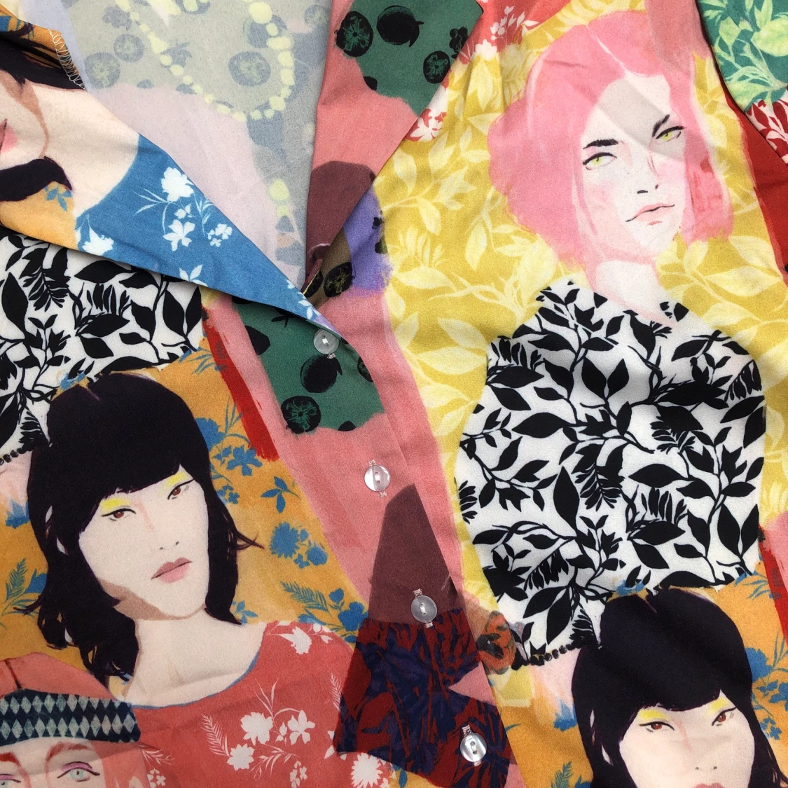 Colourful crop shirt - 90