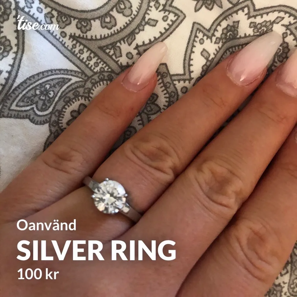 En fin silver ring som tyvärr inte kommer till användning, frakt står köparen för!. Accessoarer.