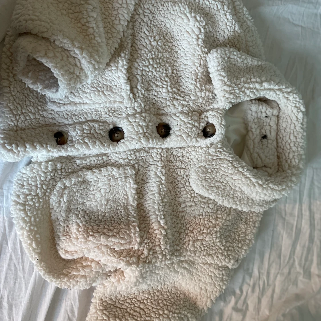 Vit Teddy jacka strl S - 90