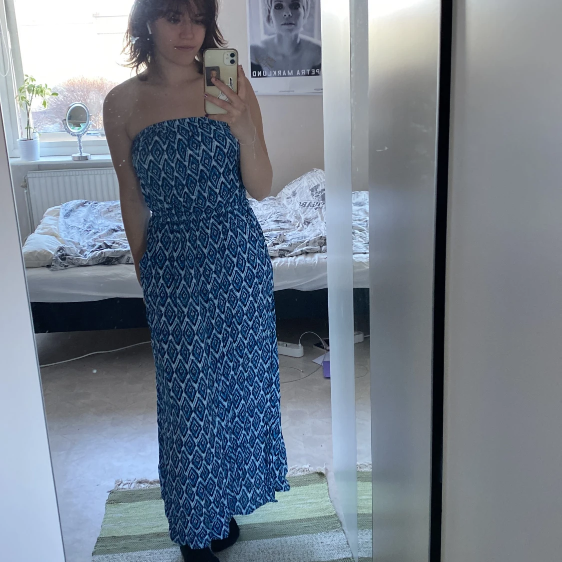 Somrig långklänning från Atmosphere 