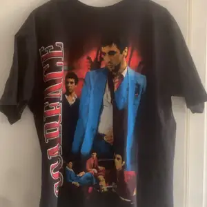 Marino morwood tee (scarface), strl M, inte så använd