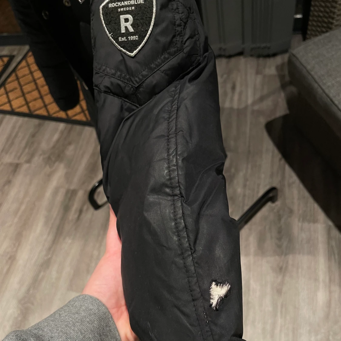 Rock and Blue jacka  - 91