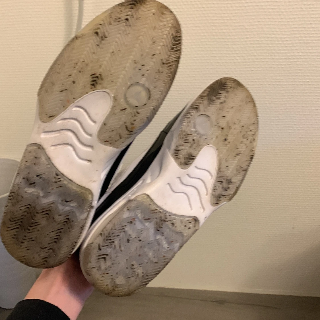 Jordan 11 bra skick  - 91