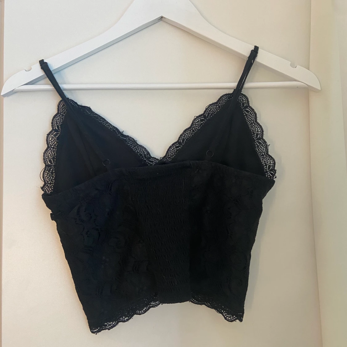 Svart topp från bikbok - 90