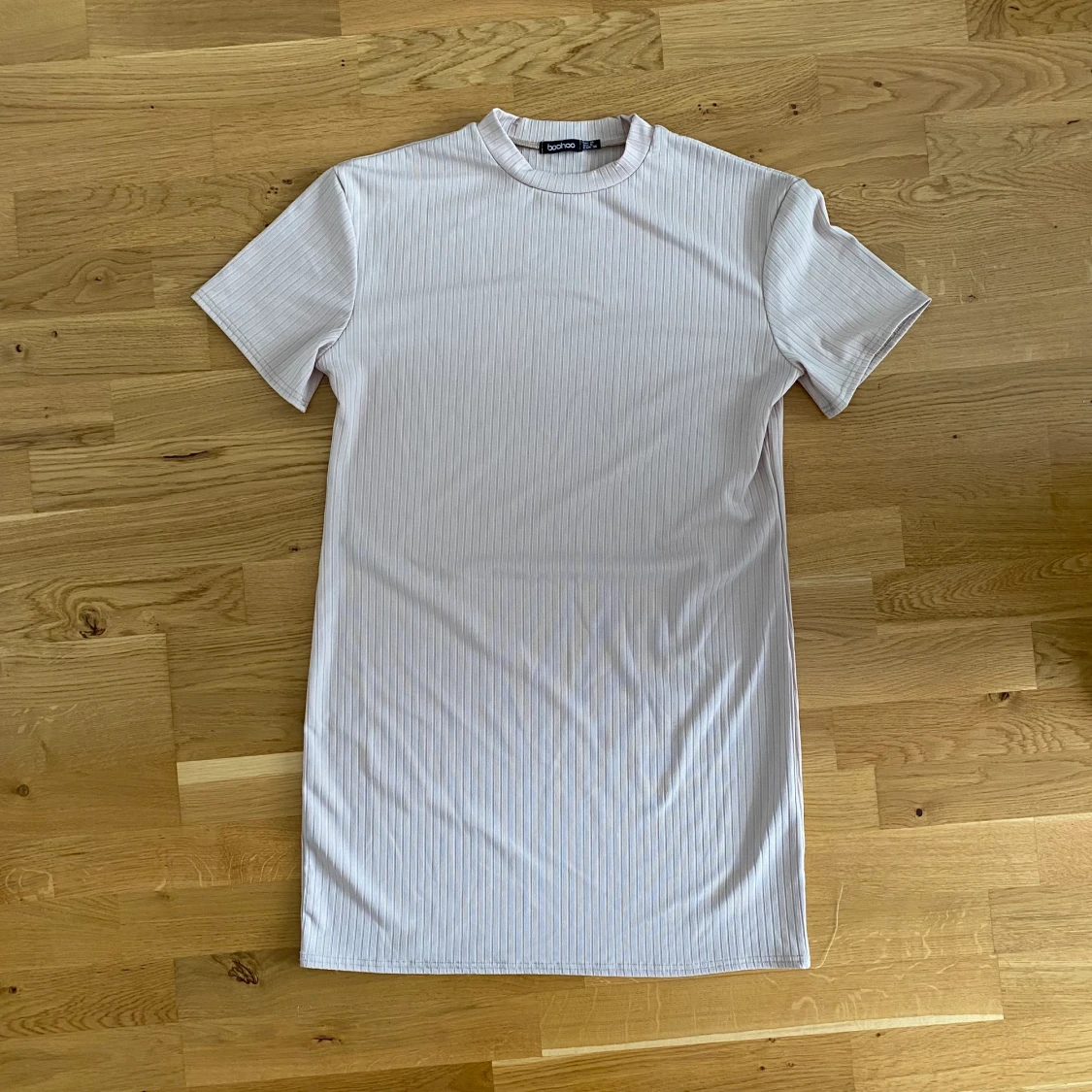 Ribbad klänning Strl 38 - 90