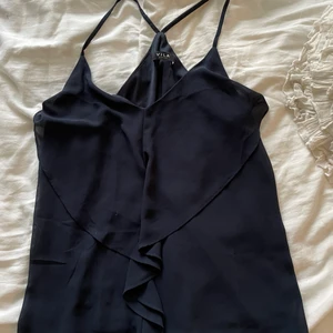 Linne - Linne/blus. Frakt ingår