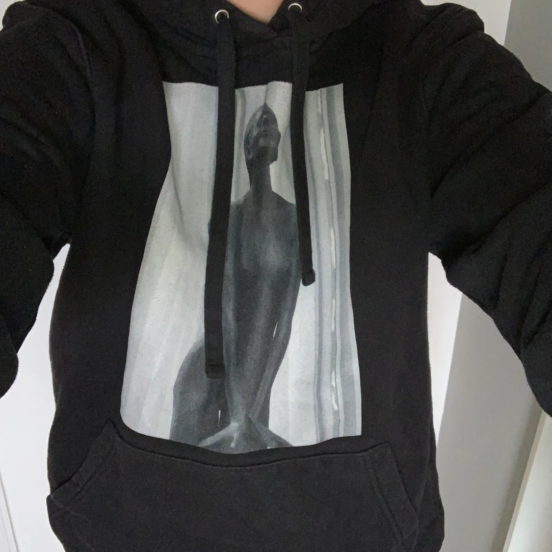 The cool elephant  - 90