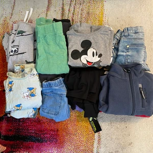 Klädpaket barn - Allt är i bra skick.