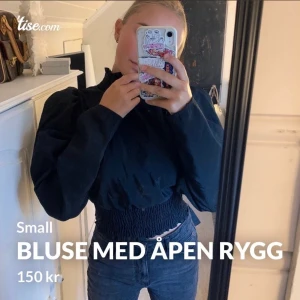 Bluse med åpen rygg - Brukt en gang