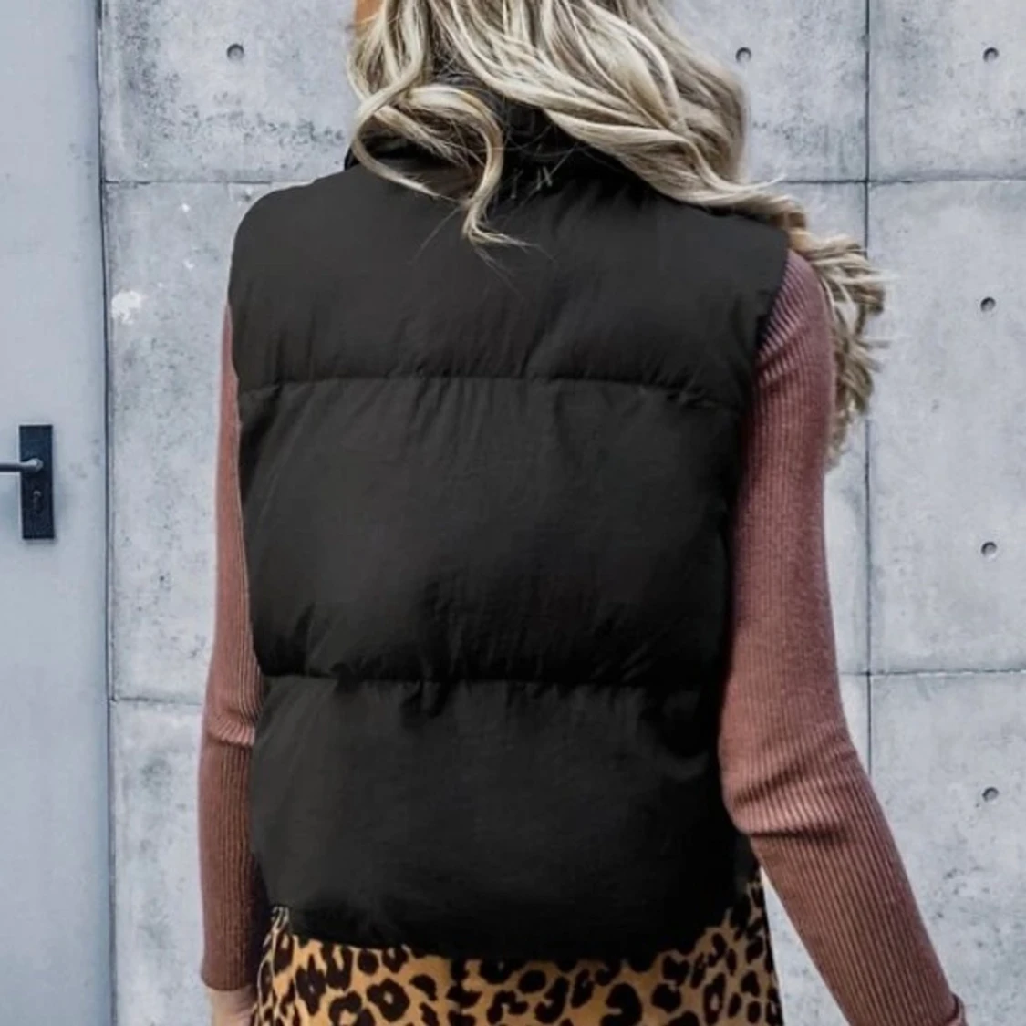 Svart väst - 90