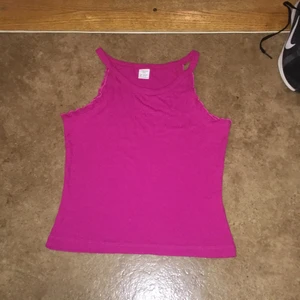 Linne  - Gott skick betalning sker via swish 