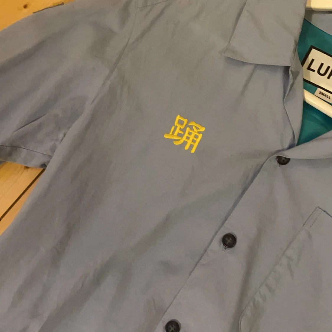 Luker by Neighborhood, skjorta. - 90